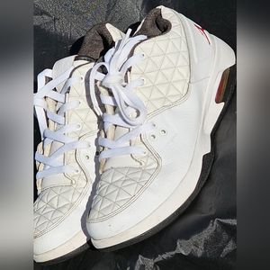 Air Jordan RARE Clutch White Gym Red Size US 11 Trainers Authentic Running Shoes